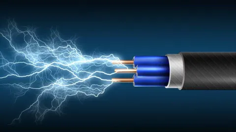 Іконка категорії Електрика — онлайн калькулятори для розрахунку електричних параметрів, навантаження, кабелів та автоматів